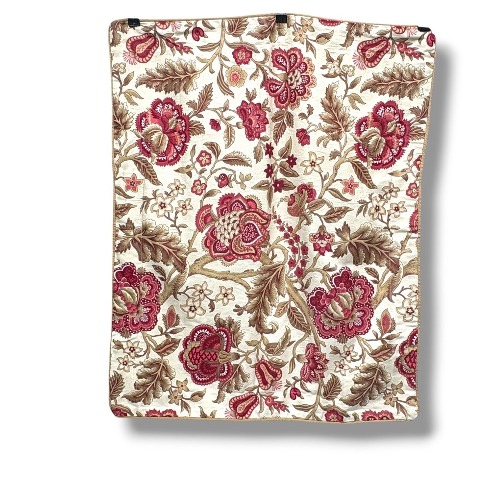 Set of 2 Standard Waverly Imperial Dress Antique Pillow Shams Cream Red Floral - Picture 3 of 8